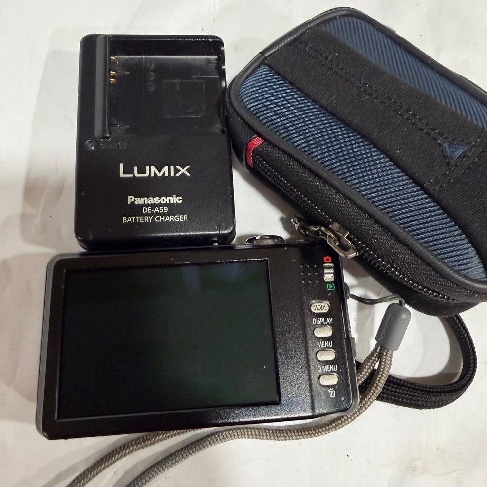 Panasonic Lumix DMC-FH22 Digital Camera 14MP 8x Zoom Black Y2K Digicam Bundle - Picture 10 of 16